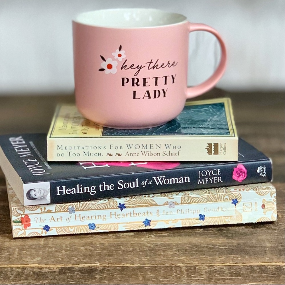 Meditation/ Healing Book Bundle/ Spiritual Pink Pretty lady mug H- 3 1/2”